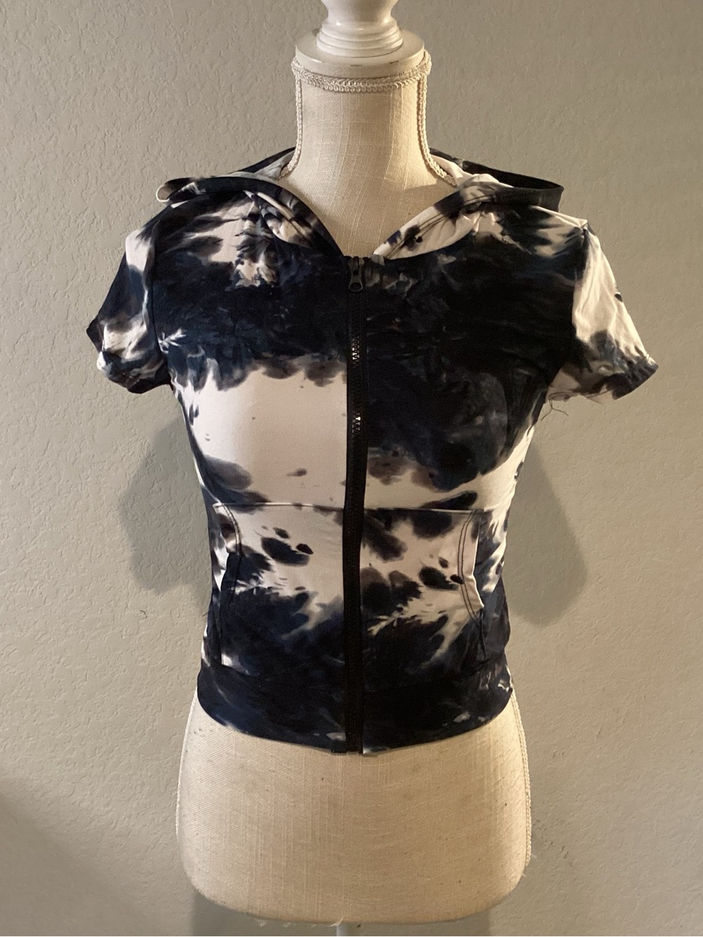Tie-Dye Black & White Zip Hoodie Top